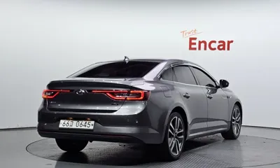 Renault-KoreaSamsung SM6 2016, 161812 км, за 3495.21 USD