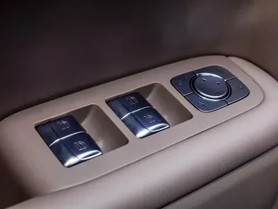 Li Auto Li L8 2025, 4400 км, за 42053.08 USD - фото 34