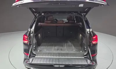 BMW X5 2023, 25218 км, за 59406.59 USD - фото 20