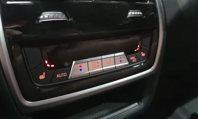 BMW X5 2023, 25218 км, за 59406.59 USD - фото 27