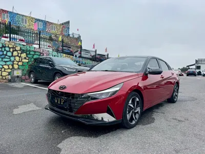 Hyundai Elantra · 2021 год