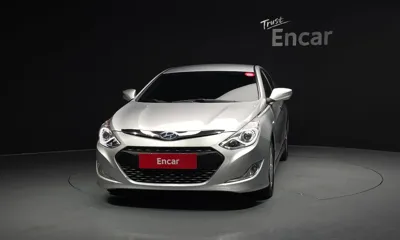 Hyundai Sonata 2014, 212871 км, за 2494.42 USD