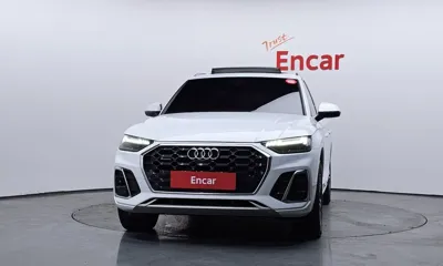 Audi Q5 · 2021 год