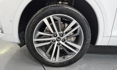 Audi Q5 2021, 52809 км, за 25999.34 USD