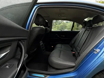BMW 3 Series 2018, 101000 км, за 11652.21 USD - фото 14