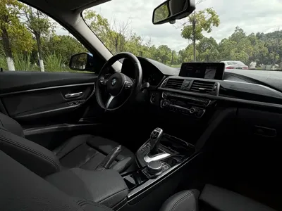 BMW 3 Series 2018, 101000 км, за 11652.21 USD - фото 20