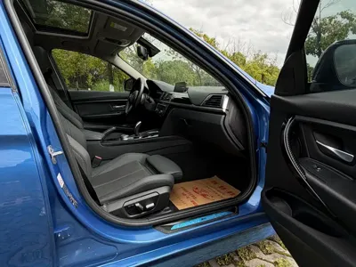 BMW 3 Series 2018, 101000 км, за 11652.21 USD - фото 22