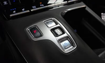 Hyundai Grandeur 2020, 44484 км, за 17012.6 USD - фото 9