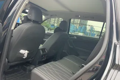 Volkswagen Tiguan L 2022, 60900 км, за 20104 USD - фото 14