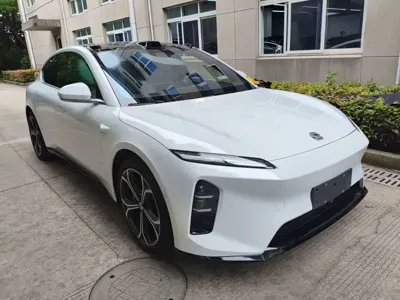Nio ET5 2025, 9900 км, за 28486.79 USD