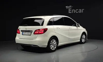 Mercedes-Benz B-Class 2017, 83286 км, за 7483.26 USD