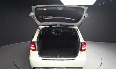 Mercedes-Benz B-Class 2017, 83286 км, за 7483.26 USD - фото 20
