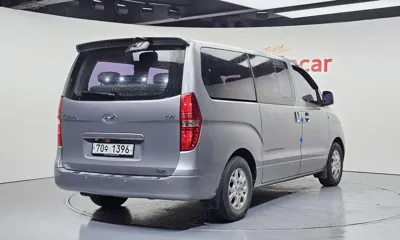 Hyundai Starex 2013, 128507 км, за 5496.68 USD