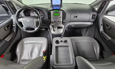 Hyundai Starex 2013, 128507 км, за 5496.68 USD - фото 7