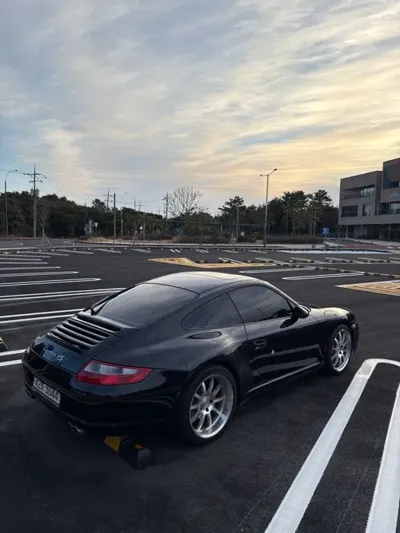 Porsche 911 2007, 222300 км, за 22801.31 USD