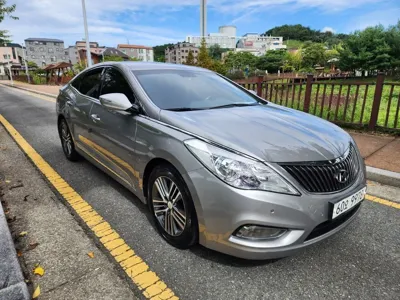 Hyundai Grandeur 2014, 93000 км, за 3875.46 USD - фото 7