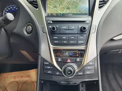 Hyundai Grandeur 2014, 93000 км, за 3875.46 USD - фото 14