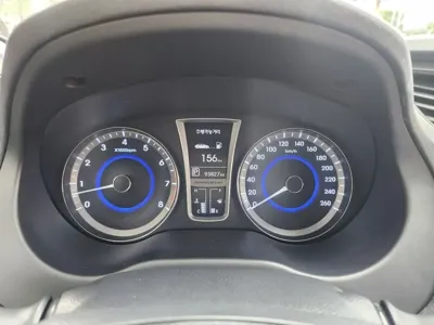Hyundai Grandeur 2014, 93000 км, за 3875.46 USD - фото 19