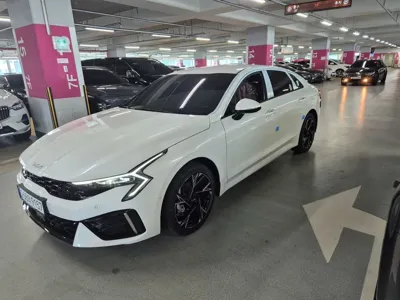 Kia K5 · 2026 год