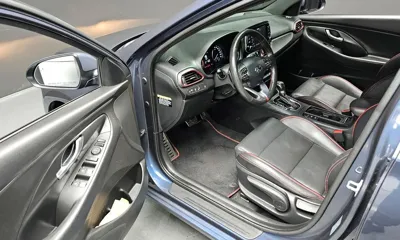 Hyundai i30 2018, 75007 км, за 7535.7 USD - фото 12