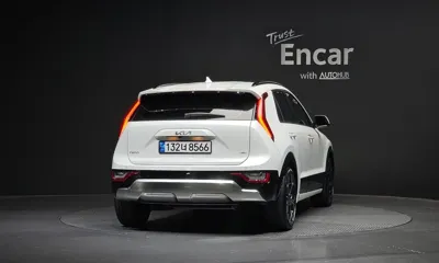 Kia Niro 2022, 54088 км, за 65140.1 USD