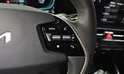 Kia Niro 2022, 54088 км, за 65140.1 USD - фото 16