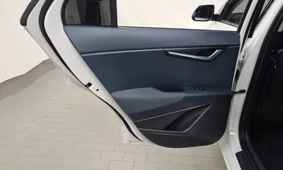 Kia Niro 2022, 54088 км, за 65140.1 USD - фото 25