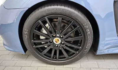 Porsche Panamera 2011, 135841 км, за 17669.46 USD