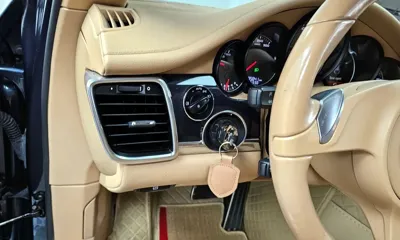 Porsche Panamera 2011, 135841 км, за 17669.46 USD - фото 16