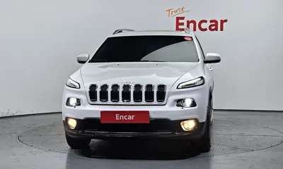 Jeep Cherokee 2018, 93013 км, за 5219.69 USD