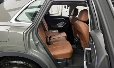 Audi Q3 2023, 42543 км, за 28145.67 USD - фото 12
