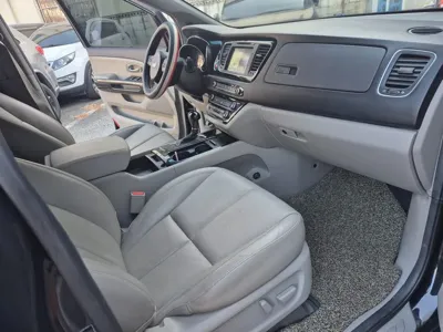 Kia Canival 2015, 180000 км, за 5185.77 USD - фото 12