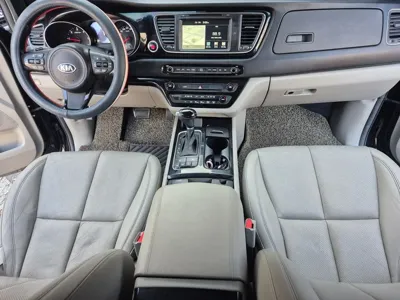 Kia Canival 2015, 180000 км, за 5185.77 USD - фото 16