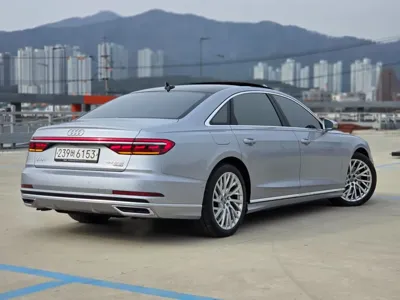 Audi A8 2020, 96957 км, за 28664.51 USD
