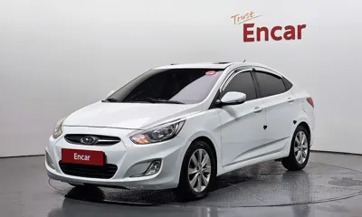 Hyundai Accent · 2013 год