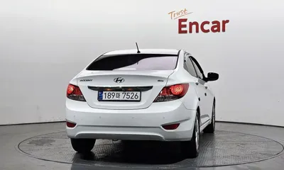 Hyundai Accent 2013, 148743 км, за 2973.51 USD
