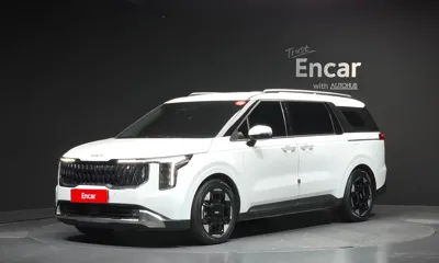 Kia Canival · 2024 год