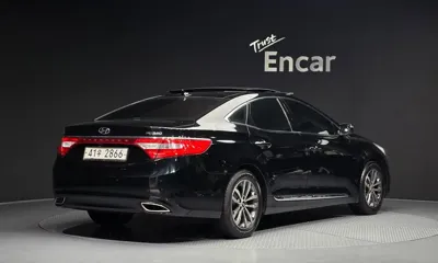 Hyundai Grandeur 2011, 170198 км, за 2511.9 USD