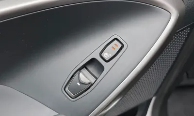 Hyundai Santafe 2016, 41897 км, за 9706.85 USD - фото 18