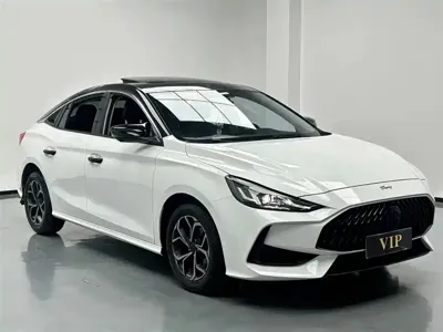 MG MG5 2021, 28000 км, за 4552.88 USD