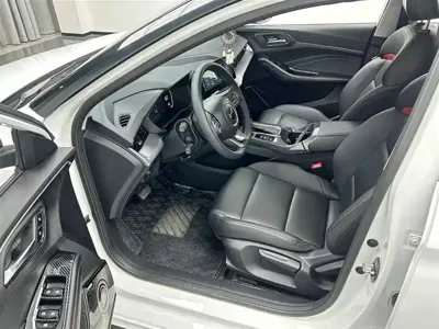 MG MG5 2021, 28000 км, за 4552.88 USD