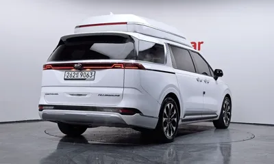 Kia Canival 2021, 114798 км, за 21523.16 USD