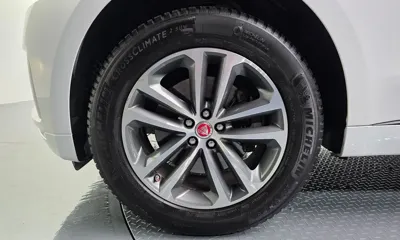 Jaguar F-Pace 2017, 92149 км, за 11750.03 USD