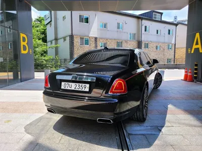 Rolls-Royce Ghost 2018, 91564 км, за 105235.49 USD