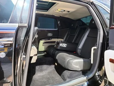 Rolls-Royce Ghost 2018, 91564 км, за 105235.49 USD - фото 16