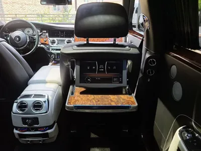Rolls-Royce Ghost 2018, 91564 км, за 105235.49 USD - фото 17