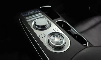 Genesis GV70 2021, 34894 км, за 25272.42 USD - фото 9