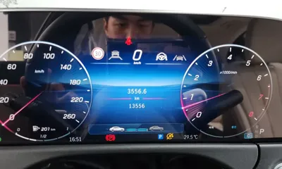 Mercedes-Benz E-Class 2025, 13556 км, за 37612.4 USD - фото 8