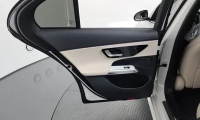 Mercedes-Benz E-Class 2025, 13556 км, за 37612.4 USD - фото 25