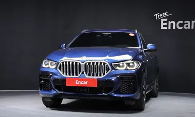 BMW X6 2023, 48170 км, за 50927.11 USD